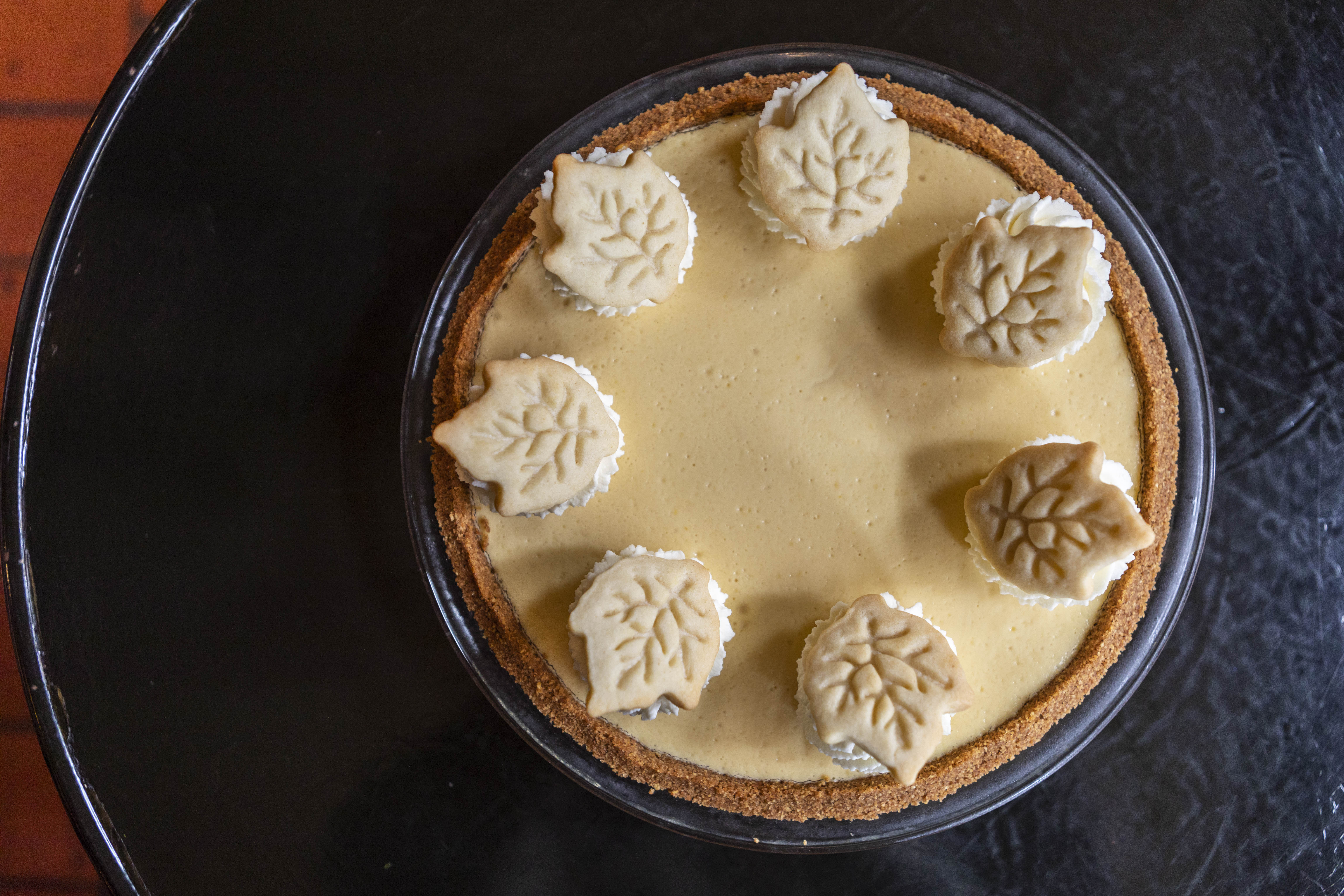 Hotel Congress Recipe Lemon Ginger Snap Pie