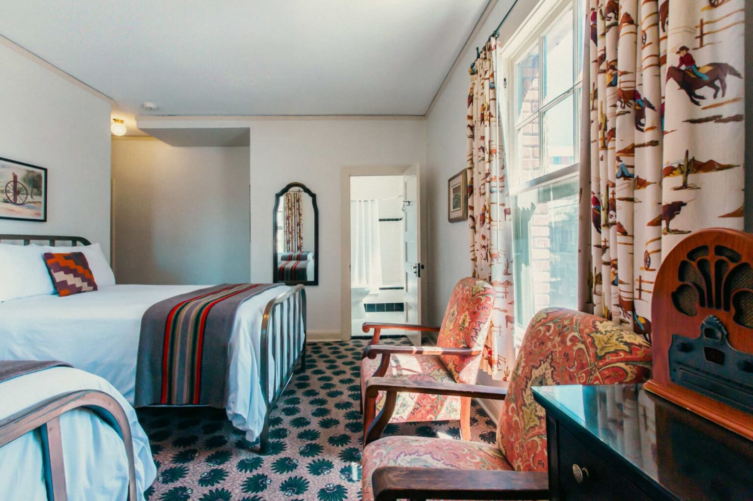 hotel_hero_slide